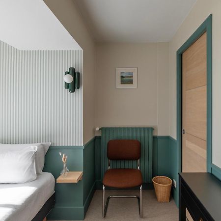 Hotel Bellevue Bréhat Екстериор снимка