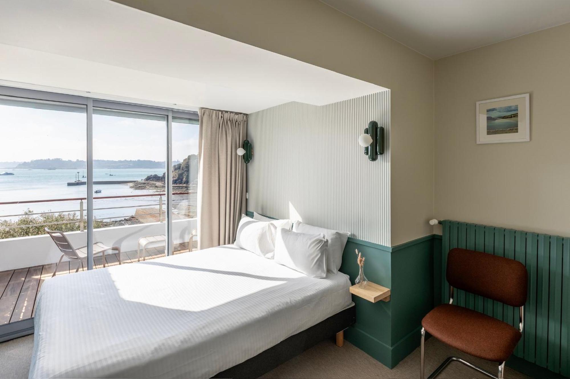 Hotel Bellevue Bréhat Екстериор снимка