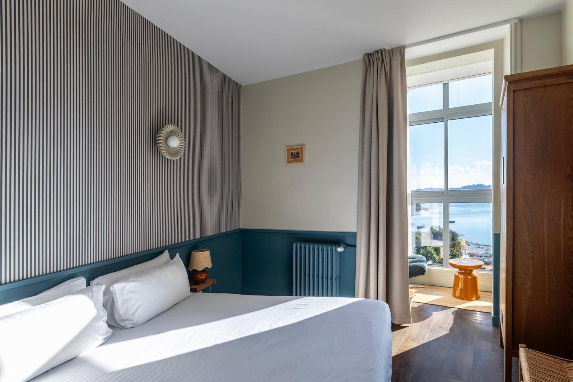 Hotel Bellevue Bréhat Екстериор снимка