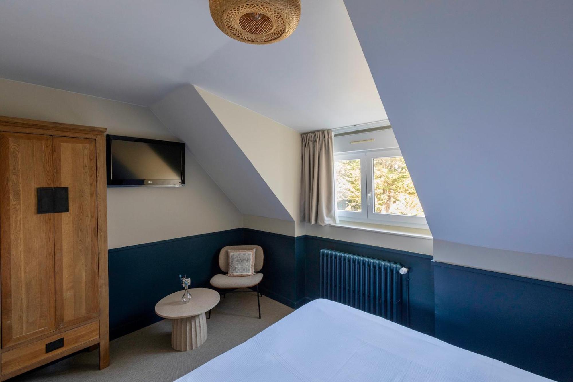 Hotel Bellevue Bréhat Екстериор снимка